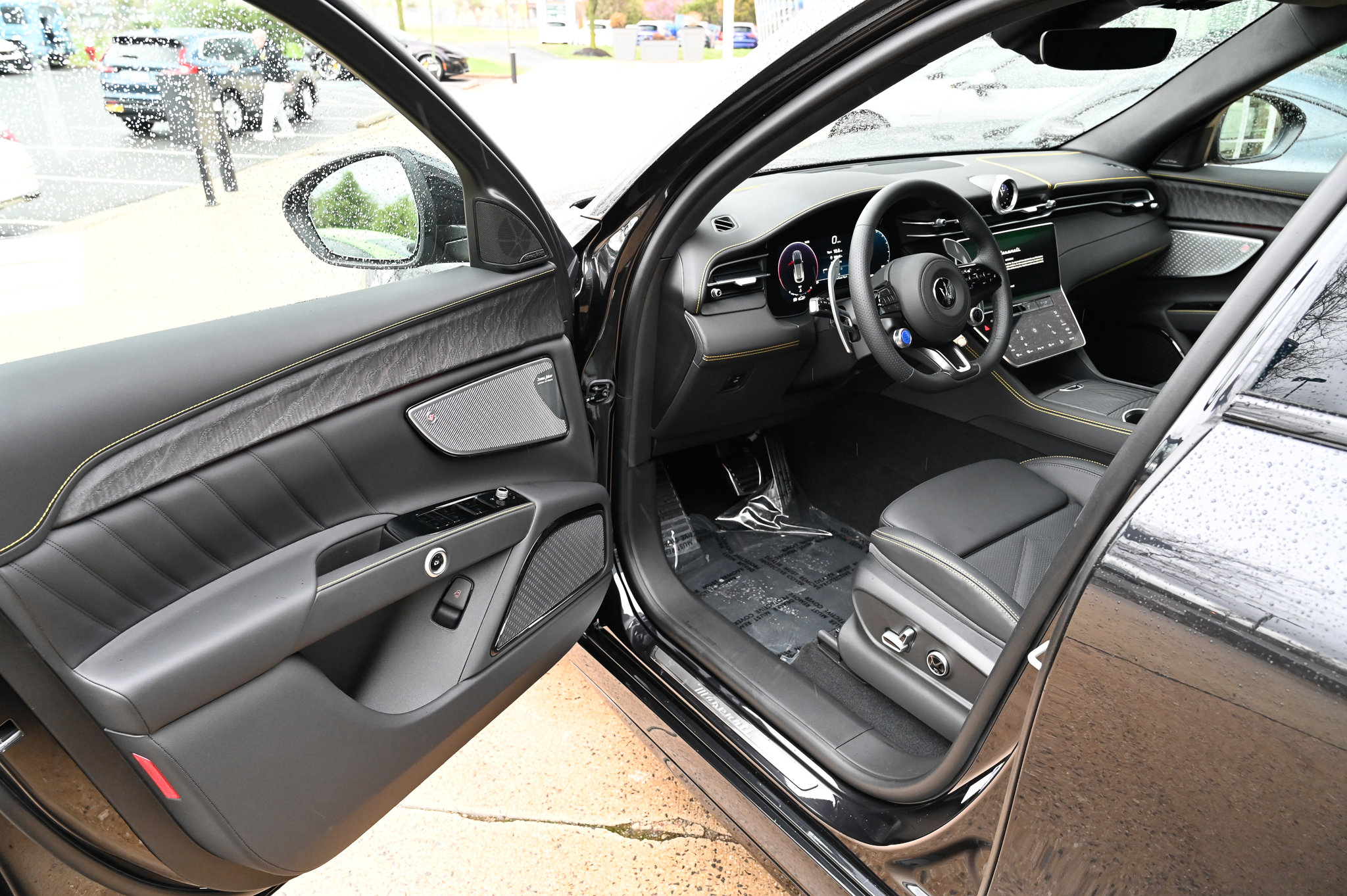 New 2026 Maserati Grecale Modena image 9