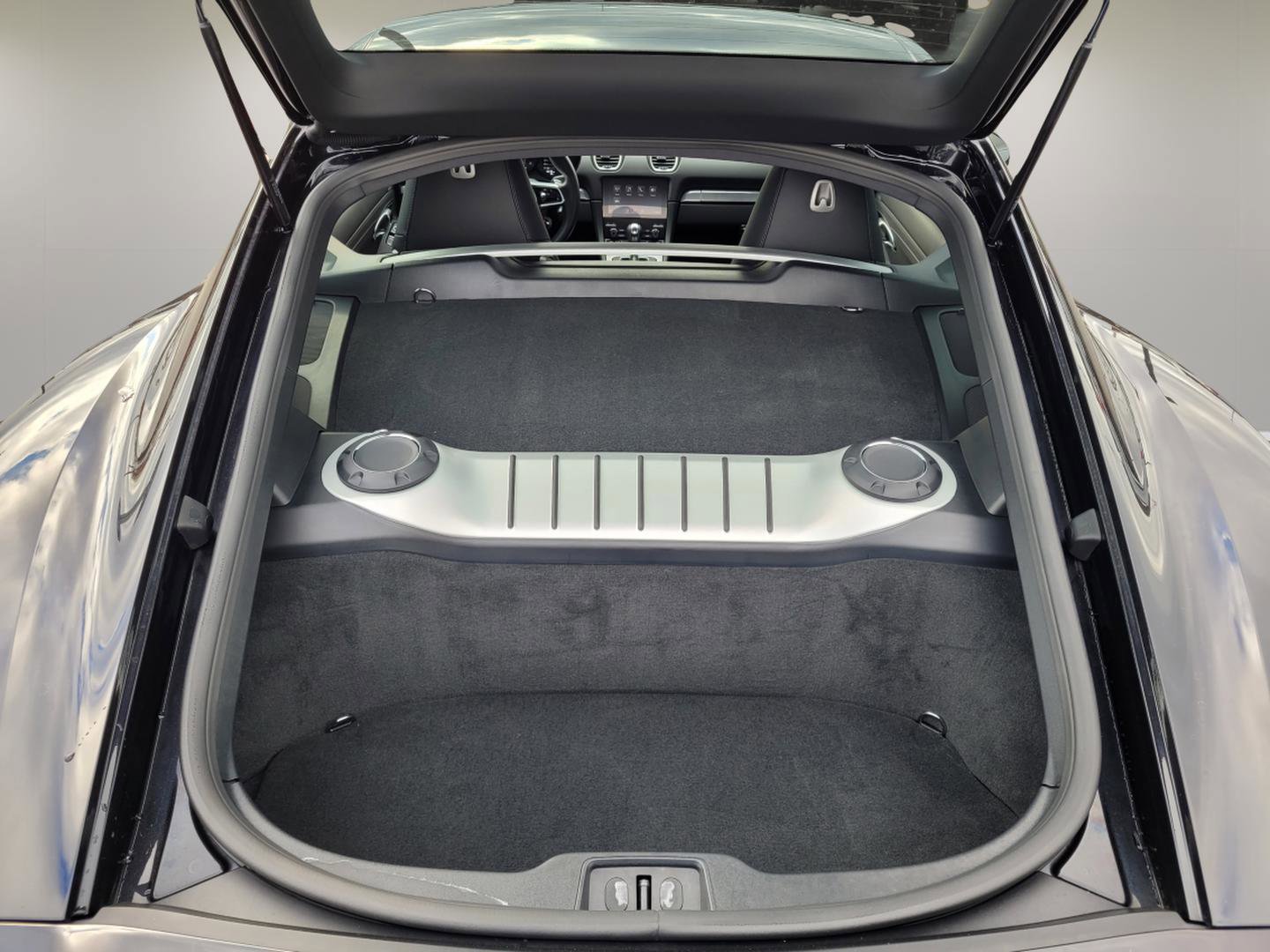 Used 2025 Porsche 718 Cayman image 27