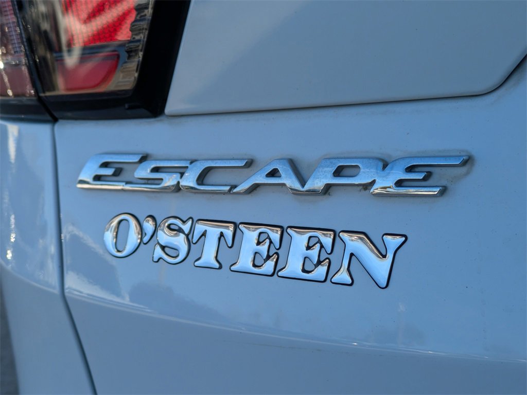 Used 2018 Ford Escape SE image 14