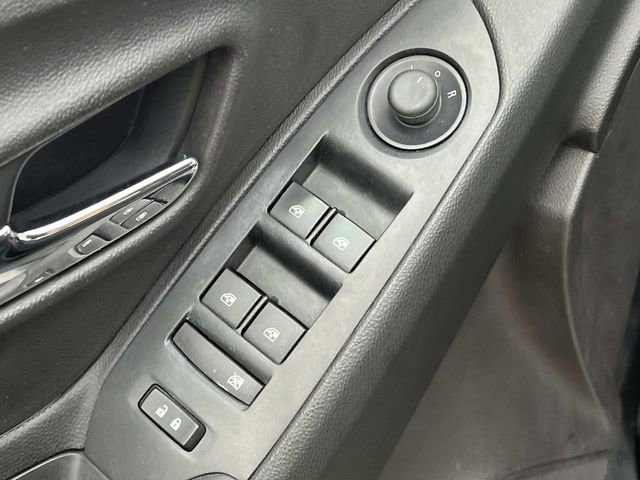 Used 2017 Chevrolet Trax LT w/ LT Convenience Package image 16