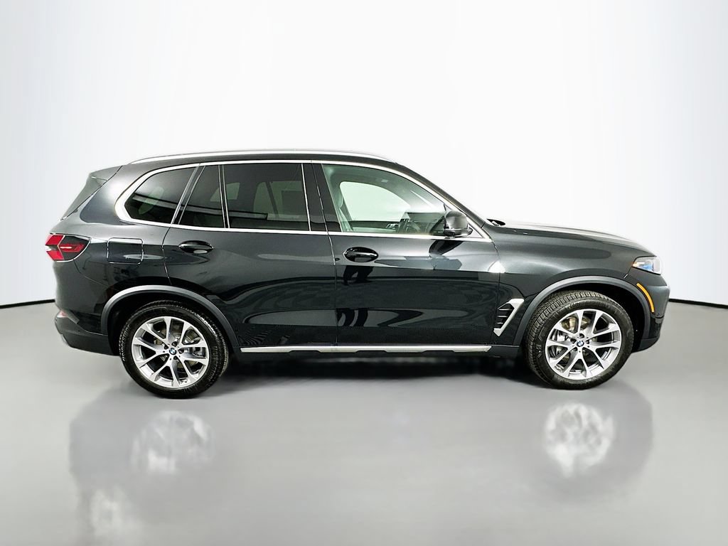 Used 2026 BMW X5 sDrive40i w/ Premium Package RWD image 4