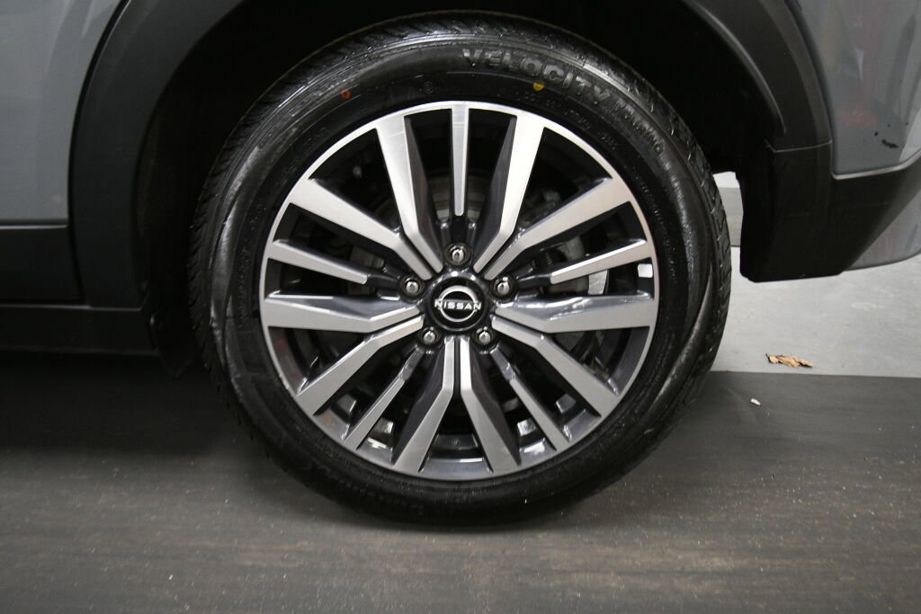 Used 2022 Nissan Kicks SV image 31