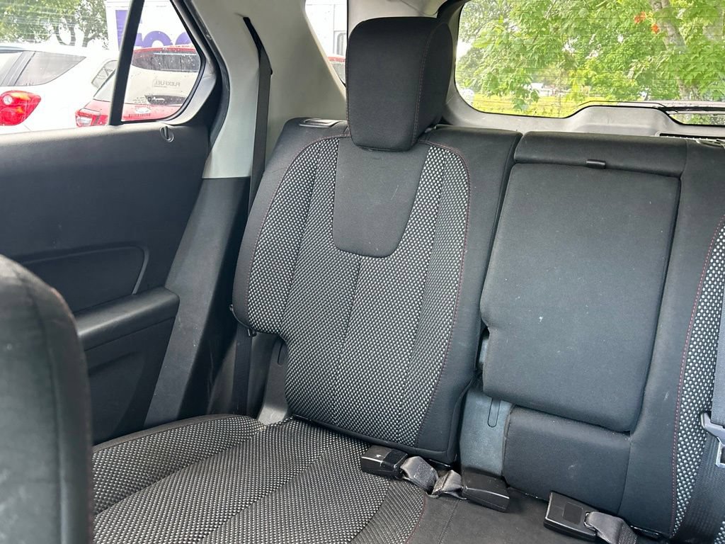 Used 2015 Chevrolet Equinox LT w/ Driver Convenience Package FWD image 12