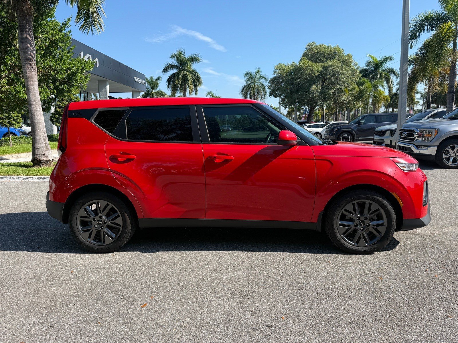 Certified 2022 Kia Soul EX FWD image 8