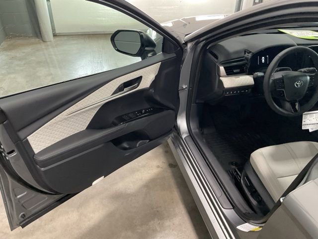 New 2026 Toyota Camry XLE image 9