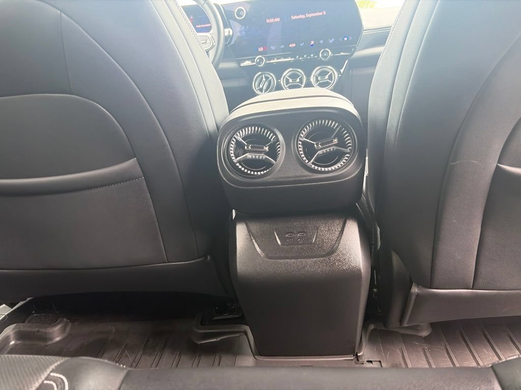 Used 2024 Chevrolet Blazer EV LT AWD/4WD image 42