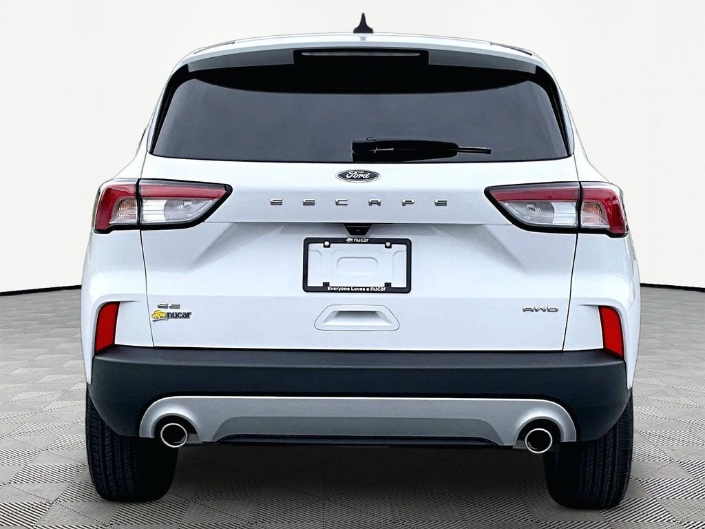 Used 2022 Ford Escape SE AWD/4WD image 5