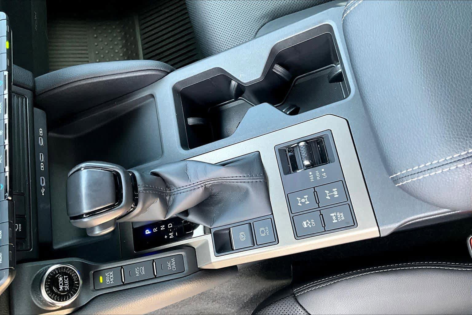 Used 2024 Toyota Land Cruiser image 16