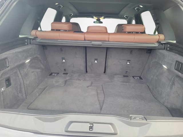 Used 2023 BMW X5 xDrive40i w/ Luxury Seating Package image 13