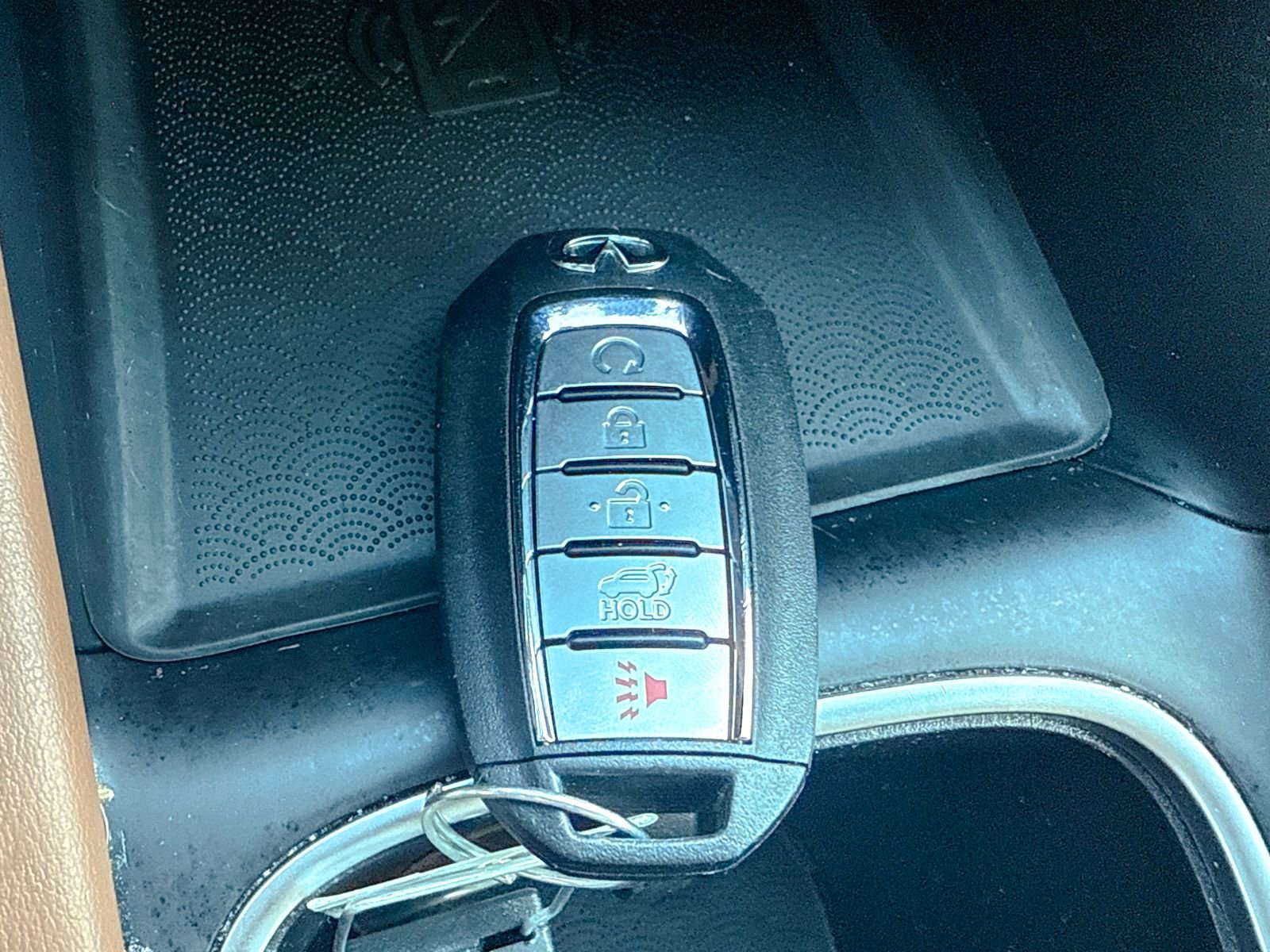 Used 2024 INFINITI QX60 Sensory w/ Vision Package image 48
