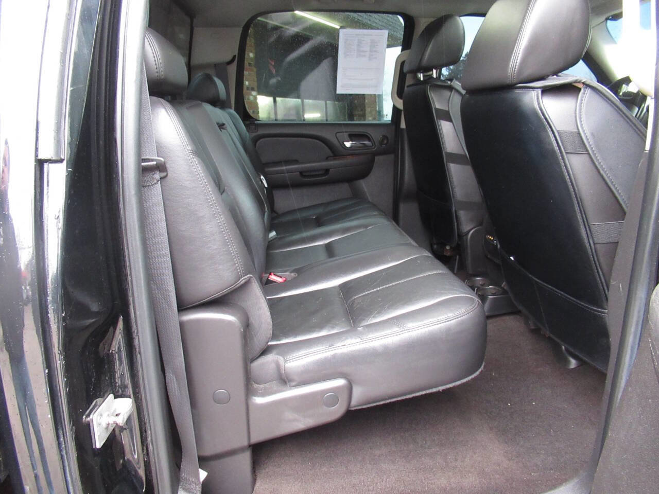 Used 2007 GMC Sierra 2500 SLT w/ Entertainment Package image 9