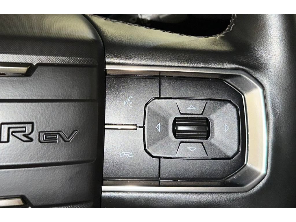 Used 2024 GMC Hummer EV 2X w/ Extreme Off-Road Package AWD/4WD image 26