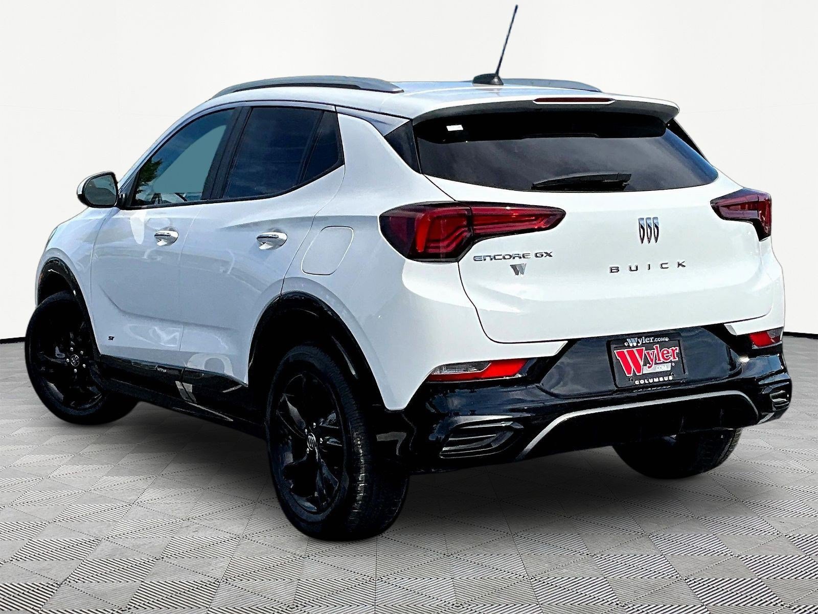 Used 2026 Buick Encore GX Sport Touring w/ Comfort Package FWD image 4