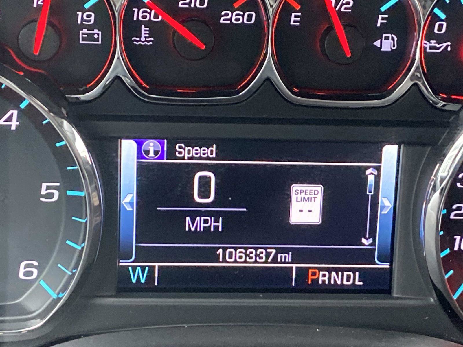 Used 2018 Chevrolet Tahoe LT w/ RST Edition image 31