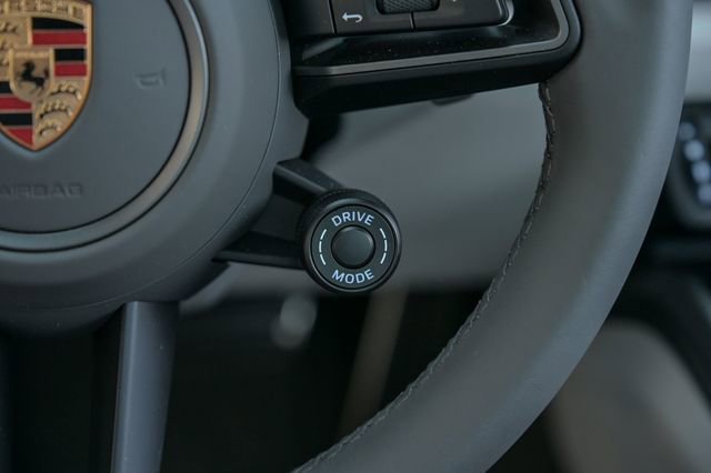 Used 2024 Porsche 911 Carrera S image 44