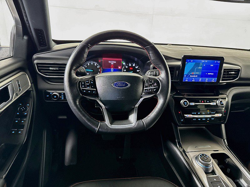 Used 2023 Ford Explorer ST-Line AWD/4WD image 23