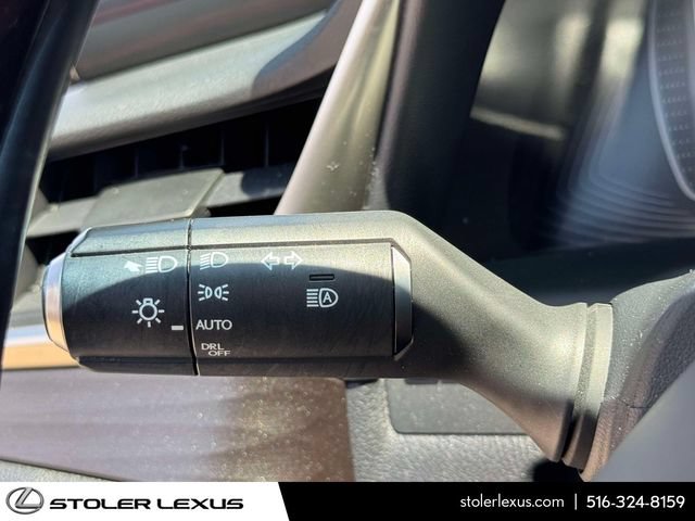 Used 2019 Lexus ES 350 w/ Premium Package FWD image 32