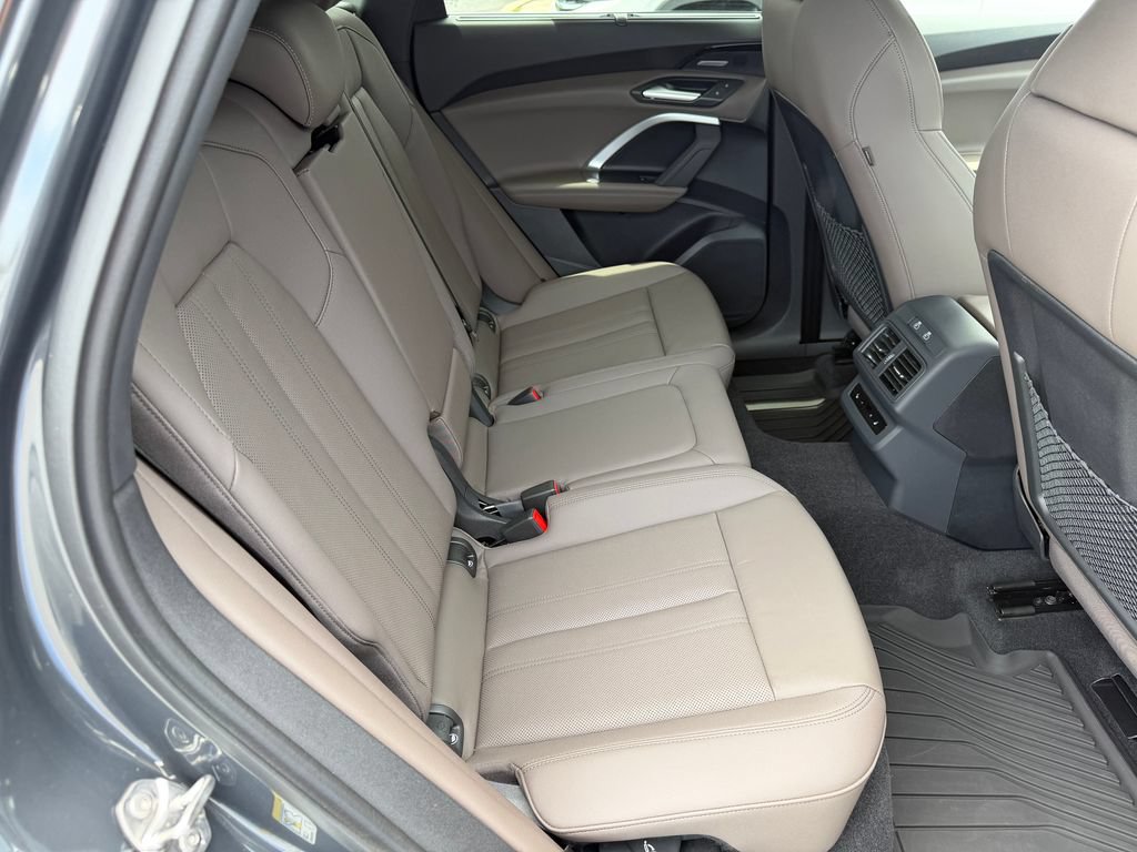 Certified 2025 Audi Q5 Prestige AWD/4WD image 19