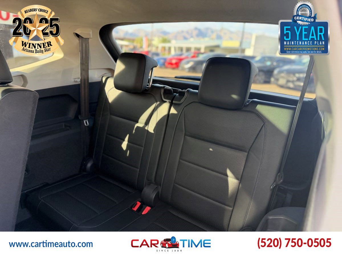Used 2019 Volkswagen Tiguan SE w/ Panoramic Sunroof Package FWD image 18