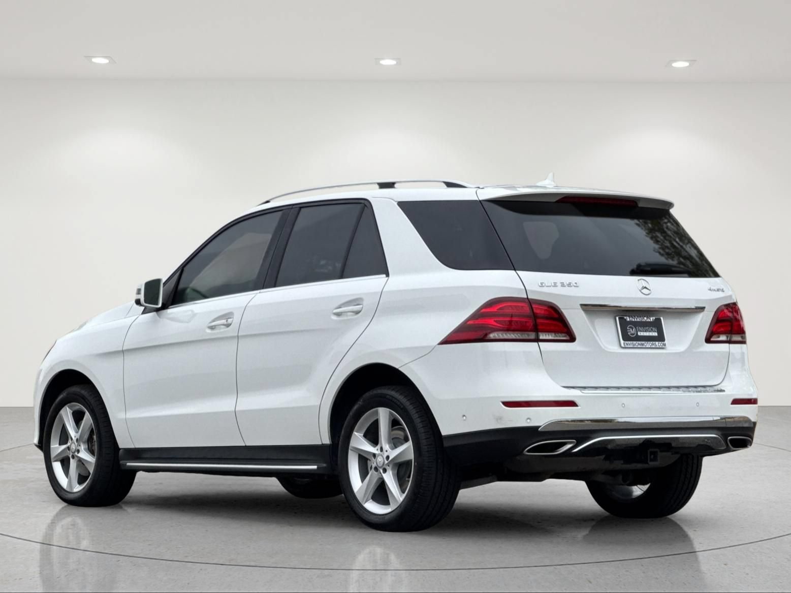 Used 2017 Mercedes-Benz GLE 350 4MATIC image 4
