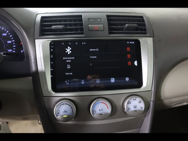 Used 2011 Toyota Camry LE image 25