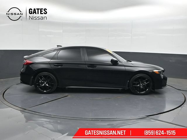 Used 2025 Honda Civic Sport image 3
