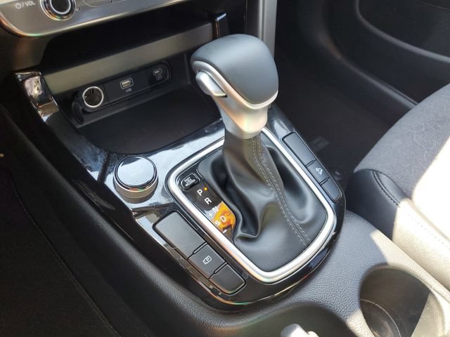 Certified 2025 Kia Seltos S FWD image 35