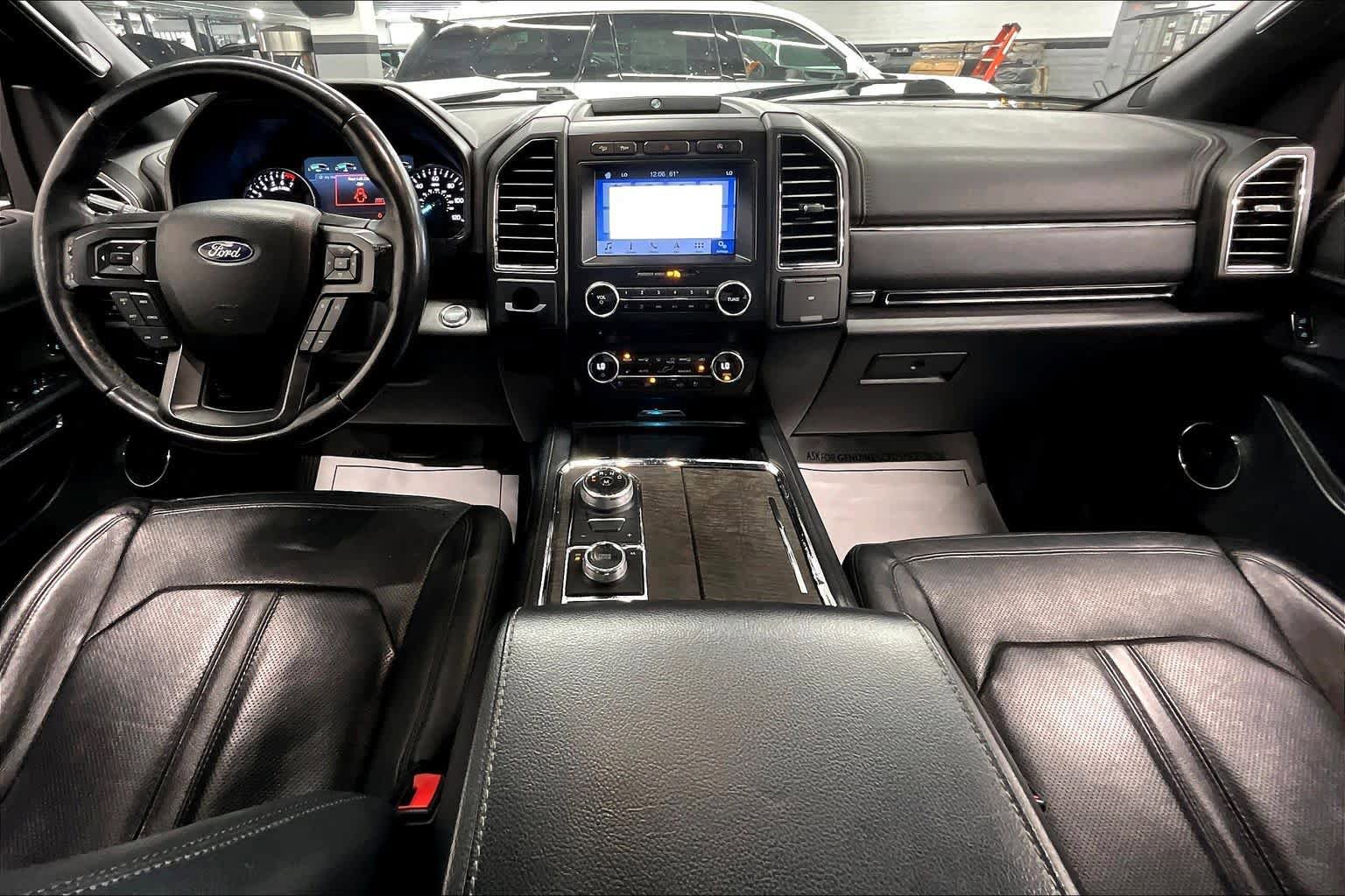Used 2018 Ford Expedition Limited AWD/4WD image 15