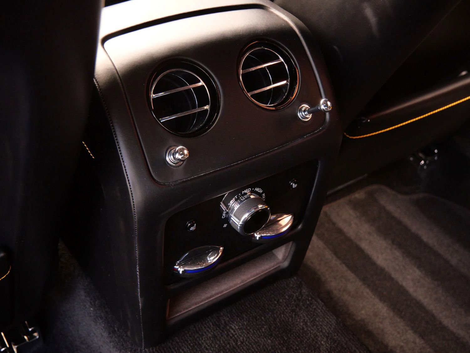 Used 2022 Rolls-Royce Ghost AWD/4WD image 28
