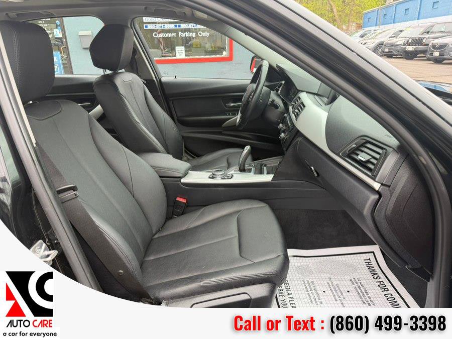 Used 2014 BMW 320i xDrive Sedan AWD/4WD image 8