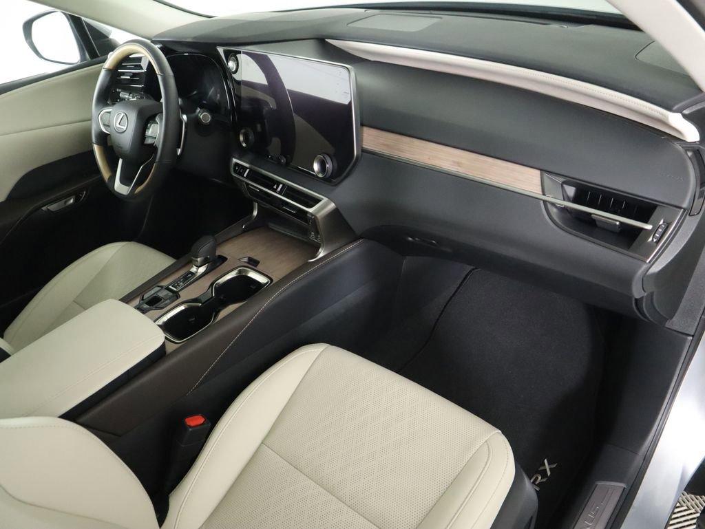 Used 2024 Lexus RX 350 Premium Plus image 17