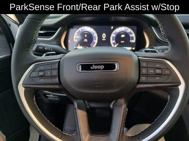 New 2025 Jeep Grand Cherokee Limited image 32