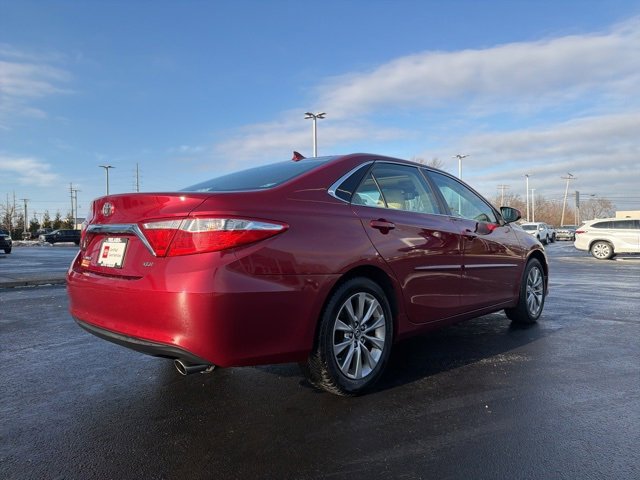 Certified 2017 Toyota Camry XLE image 7