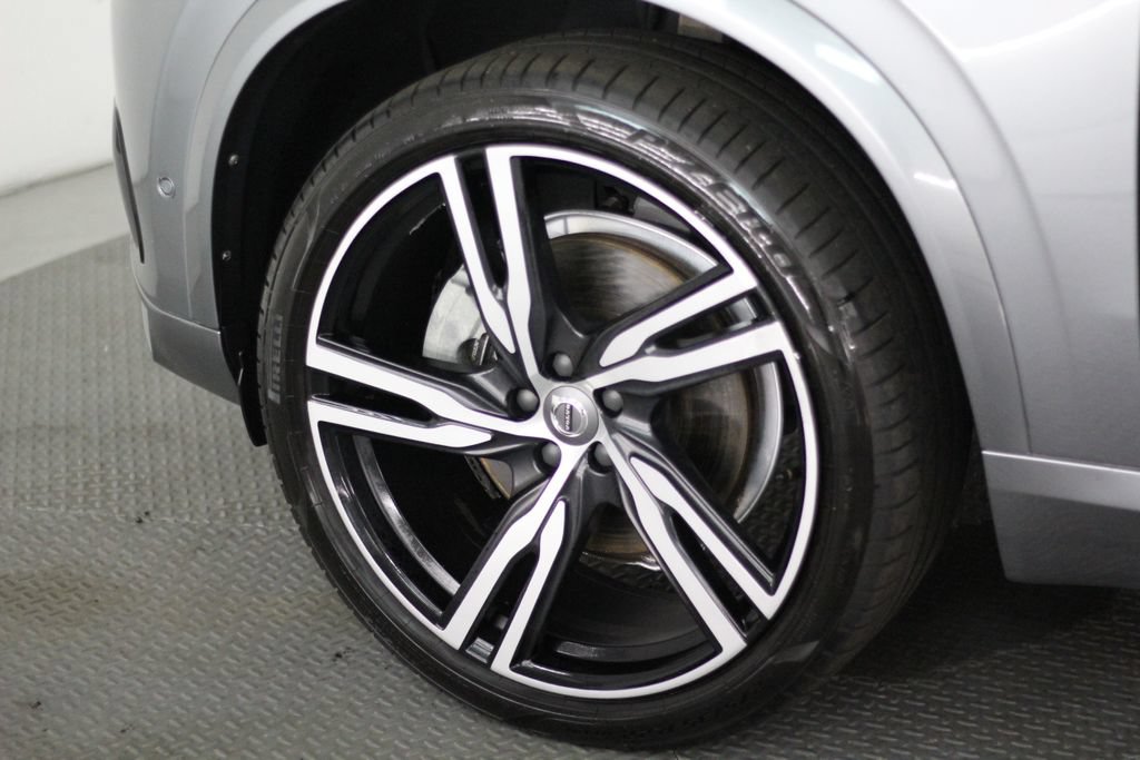 Used 2016 Volvo XC90 T6 R-Design w/ Protection Package Plus AWD/4WD image 62