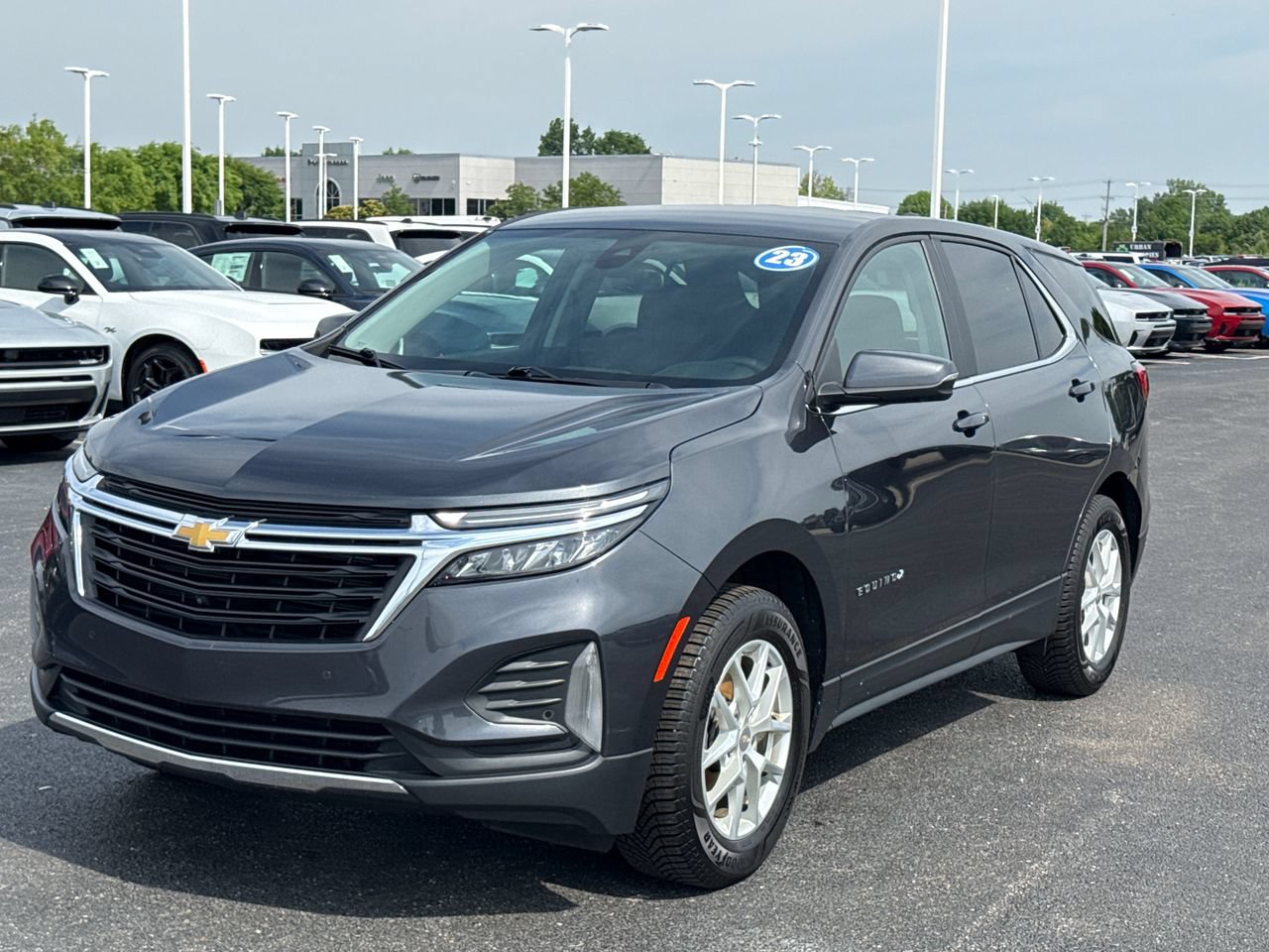 Used 2023 Chevrolet Equinox LT AWD/4WD image 7
