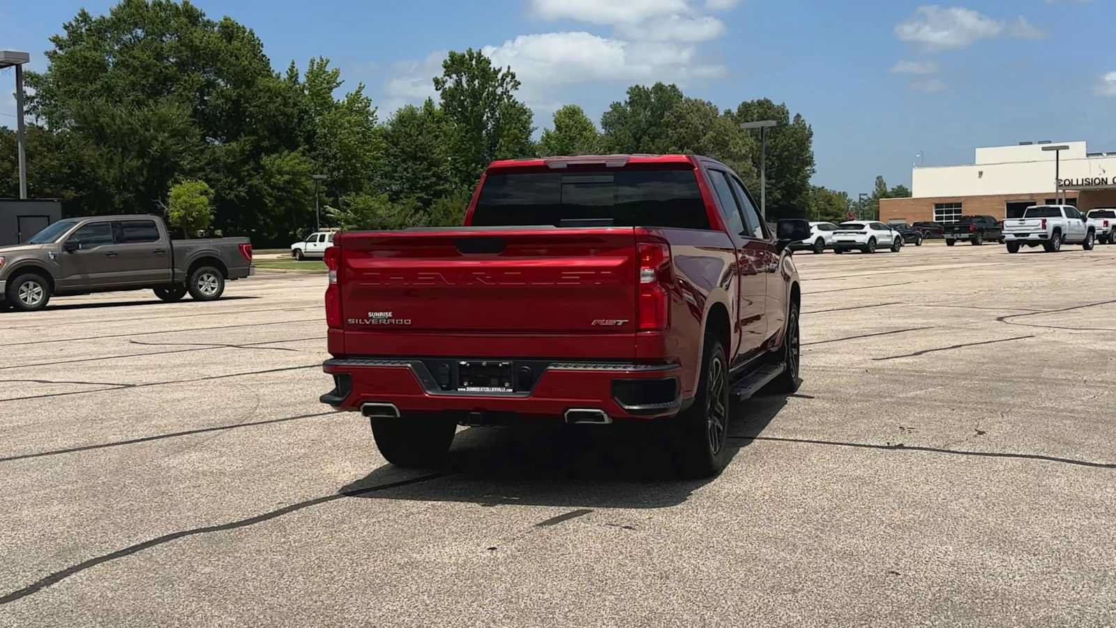 Certified 2025 Chevrolet Silverado 1500 RST AWD/4WD image 7