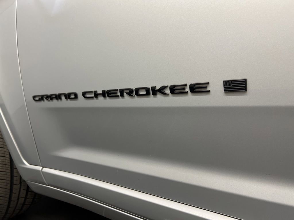 Used 2023 Jeep Grand Cherokee L Summit w/ High Altitude Package image 42