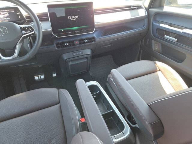 Used 2025 Volkswagen ID. Buzz Pro S RWD image 31
