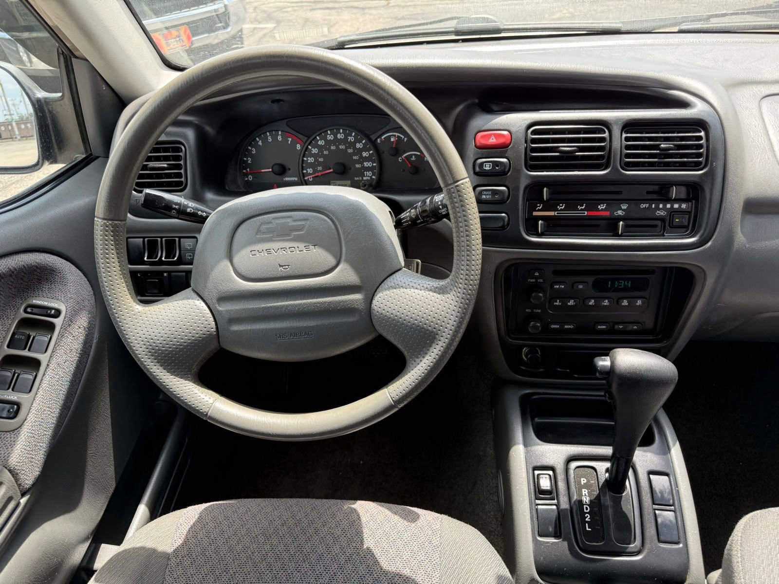 Used 2002 Chevrolet Tracker 4WD w/ Preferred Equipment Group image 15