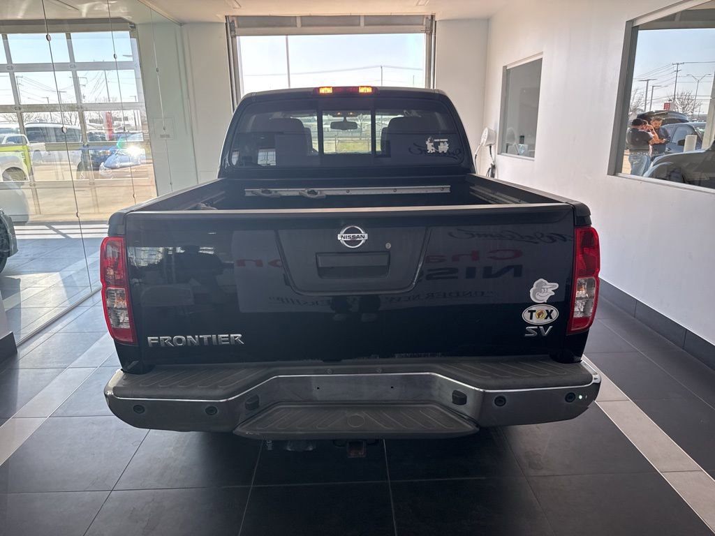 Used 2020 Nissan Frontier SV image 5