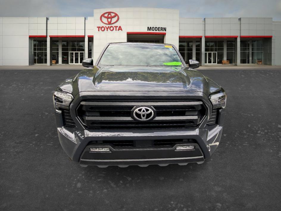 Used 2024 Toyota Tacoma SR5 RWD image 9