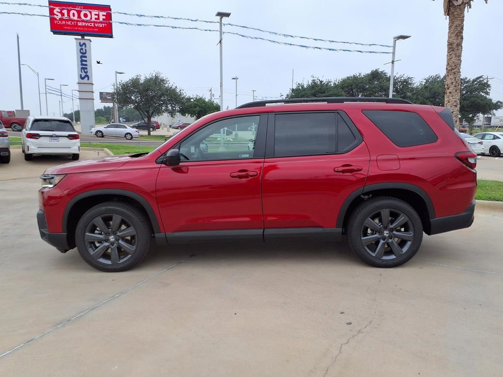 New 2026 Honda Pilot Sport image 4