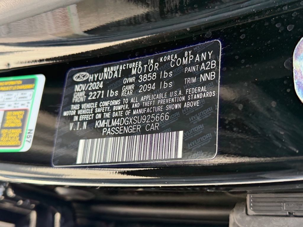Used 2025 Hyundai Elantra Sport FWD image 30