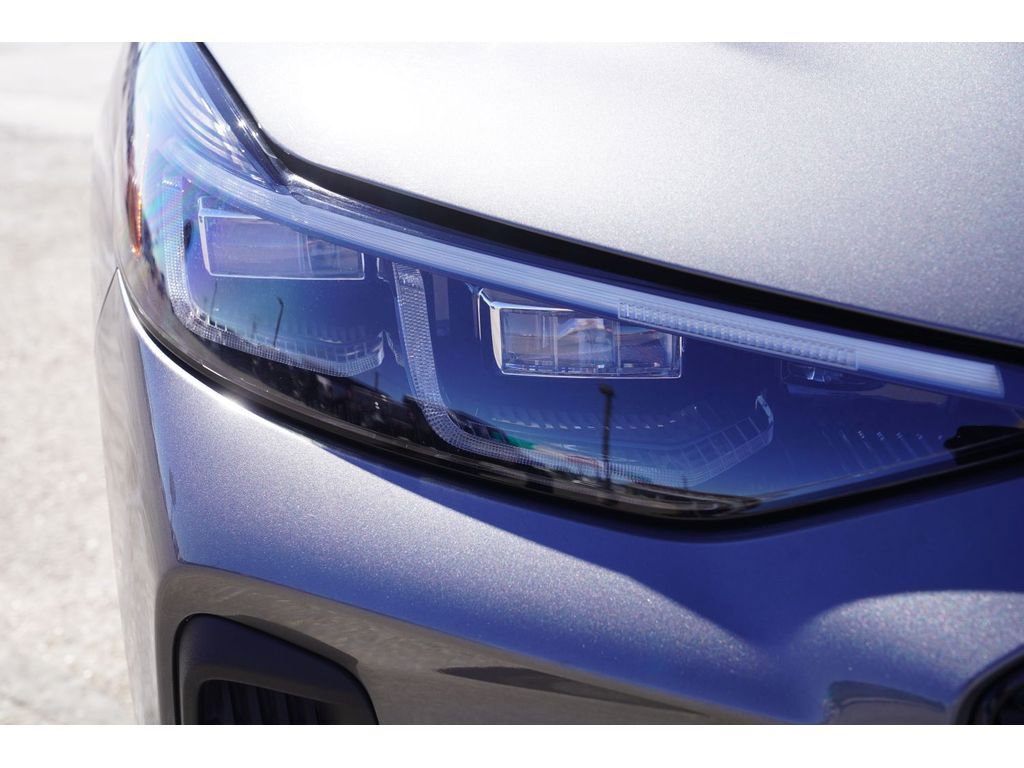 Used 2024 Ford Escape Platinum image 7