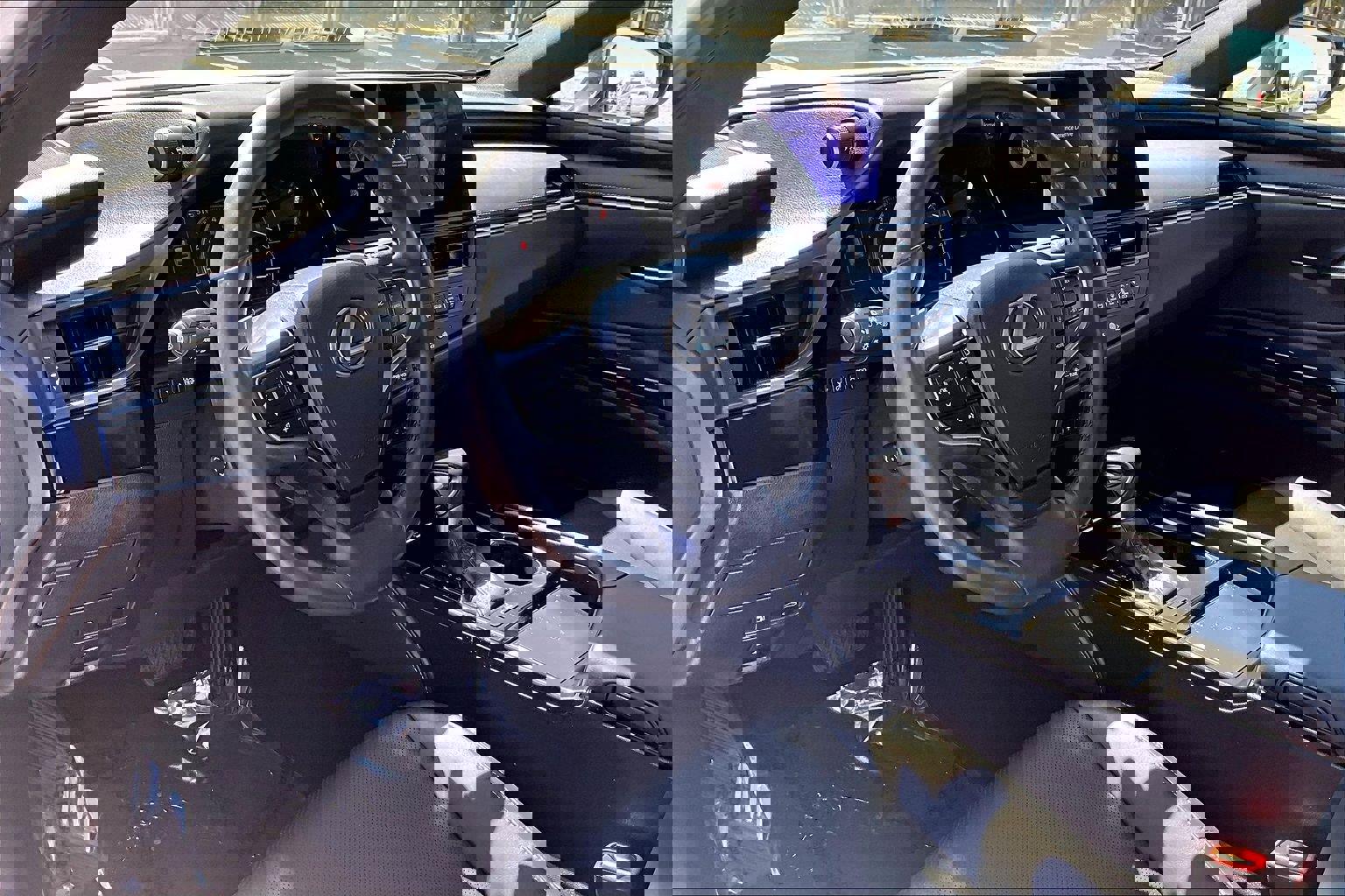 Used 2023 Lexus ES 350 w/ Premium Package image 13