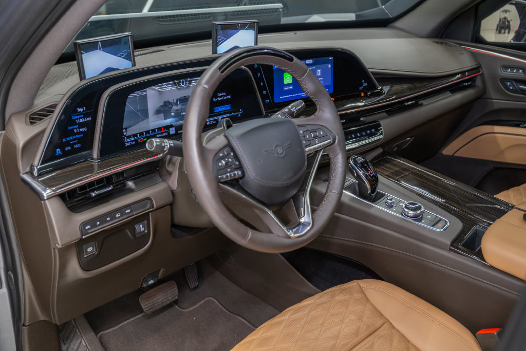 Used 2024 Cadillac Escalade Premium Luxury AWD/4WD image 53