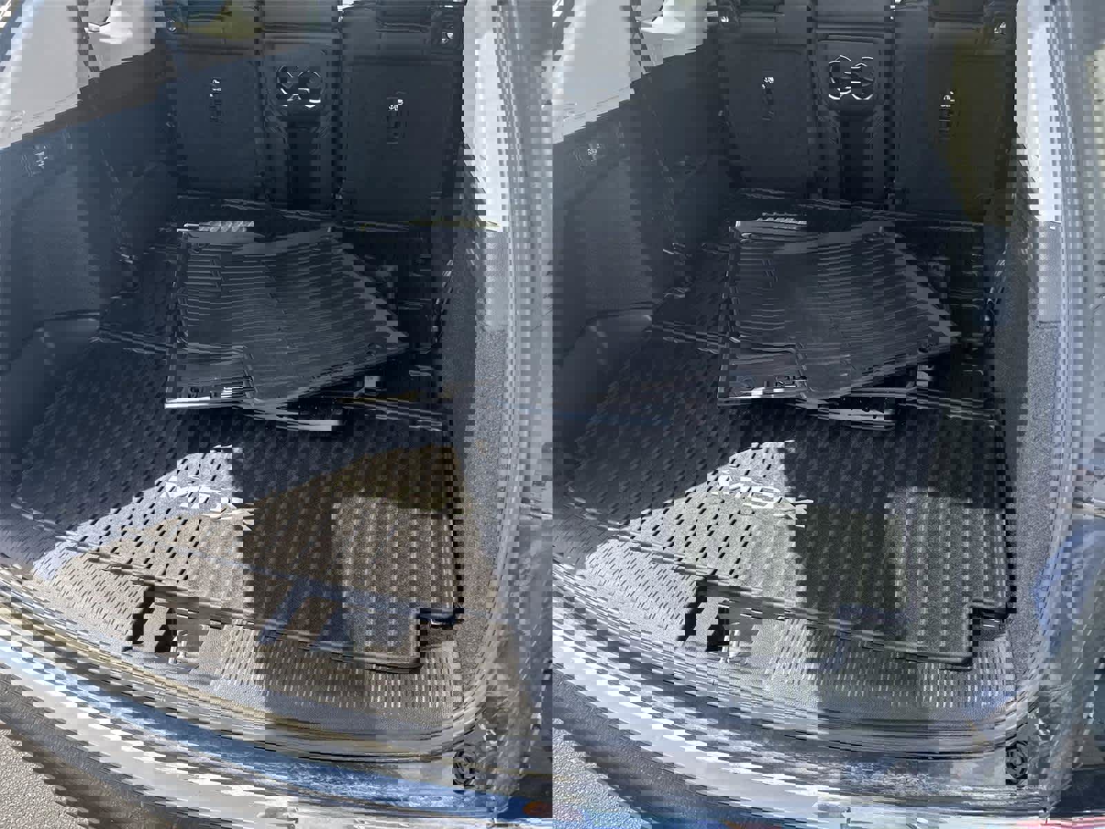 Used 2023 Acura MDX SH-AWD image 14