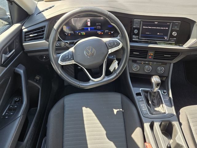Certified 2024 Volkswagen Jetta S FWD image 16