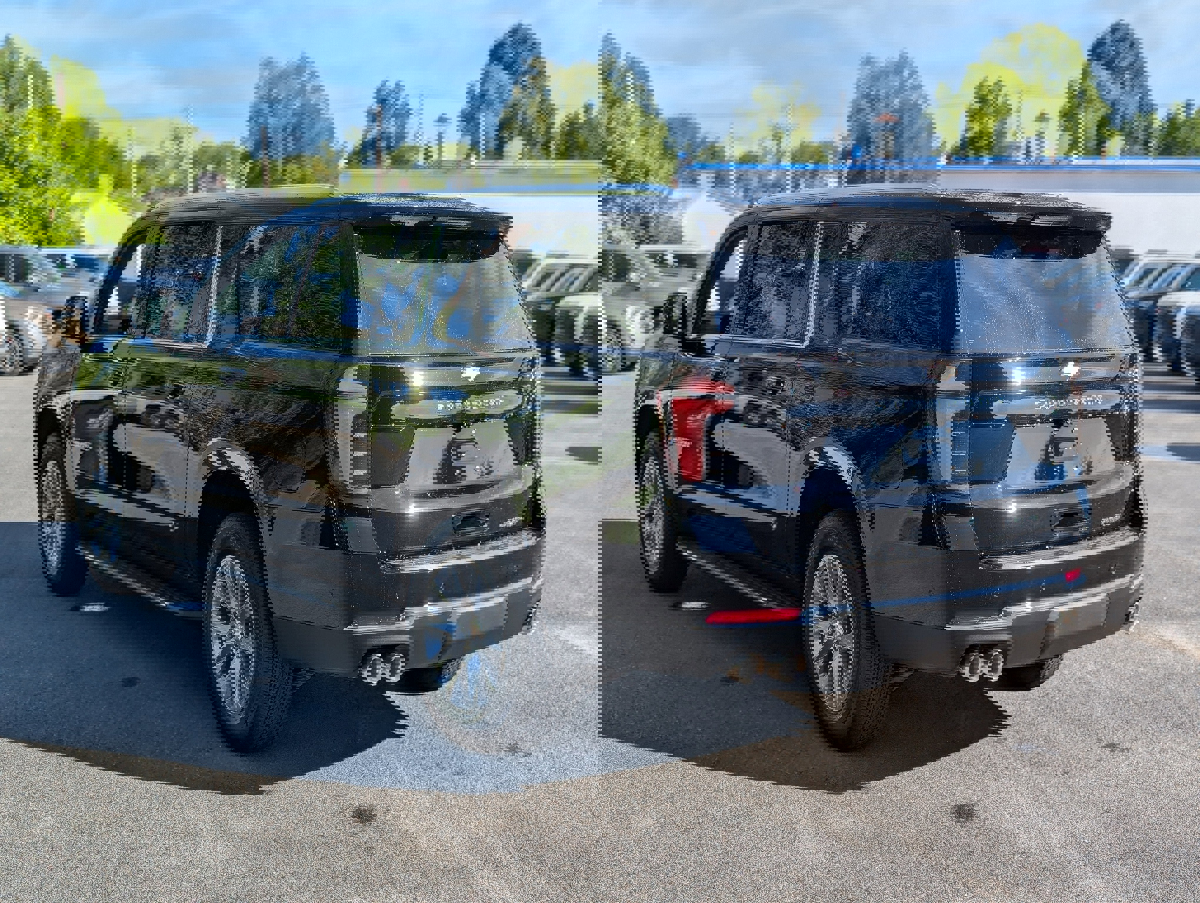 New 2025 Chevrolet Suburban Premier image 11