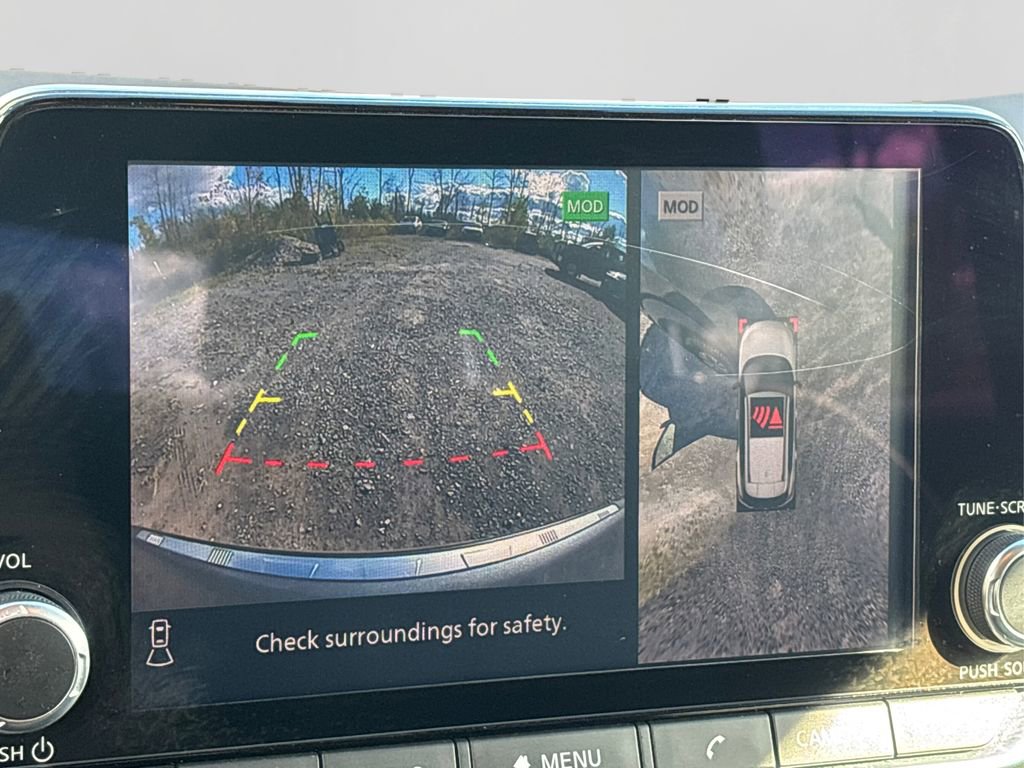 Used 2021 Nissan Rogue SV image 29